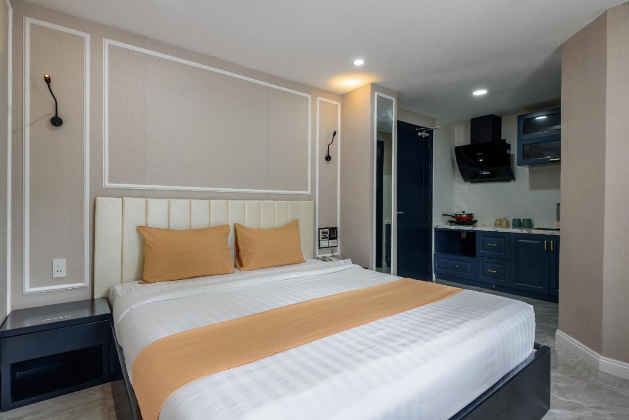 Cozrum Lux - The Arrivals Hotel Thành Pho Ho Chí Minh Esterno foto