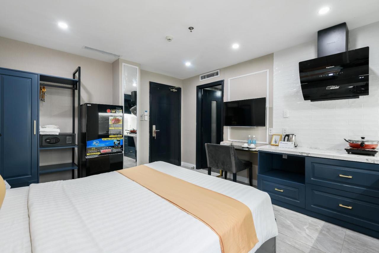 Cozrum Lux - The Arrivals Hotel Thành Pho Ho Chí Minh Esterno foto
