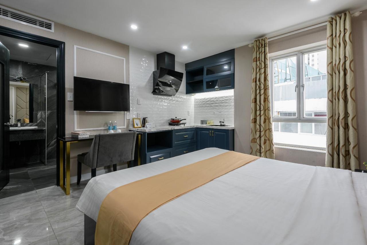 Cozrum Lux - The Arrivals Hotel Thành Pho Ho Chí Minh Esterno foto
