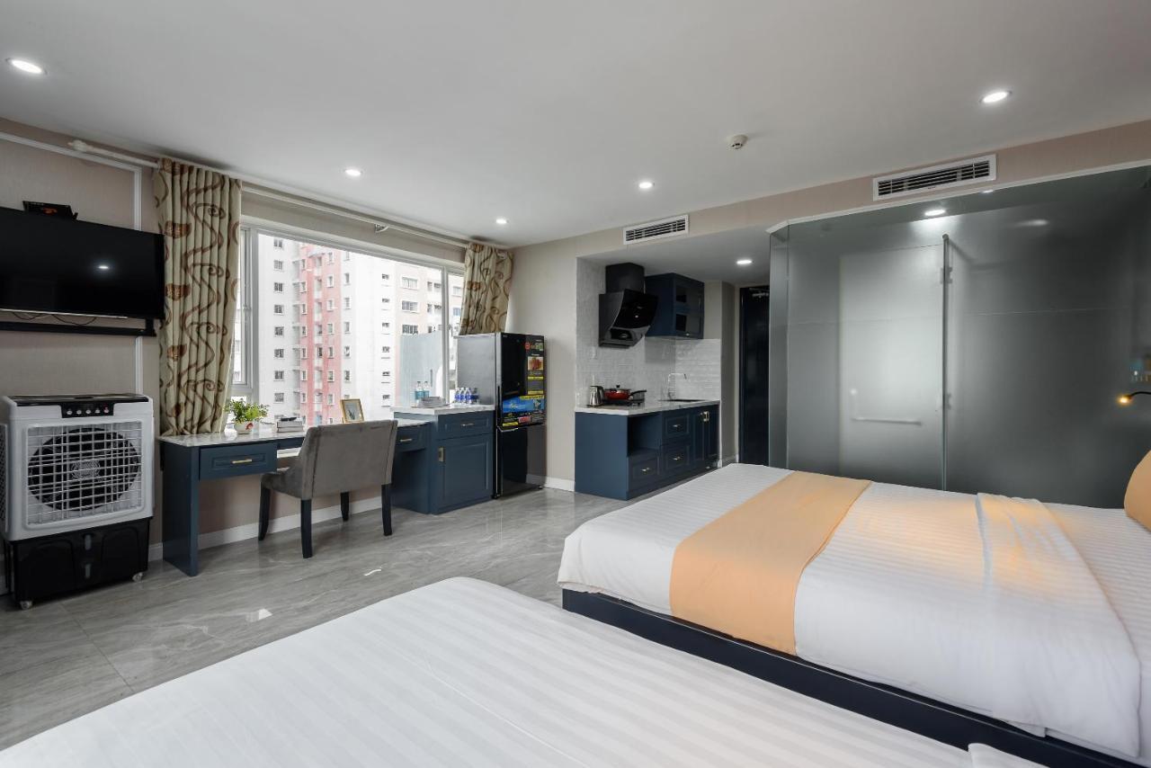 Cozrum Lux - The Arrivals Hotel Thành Pho Ho Chí Minh Esterno foto