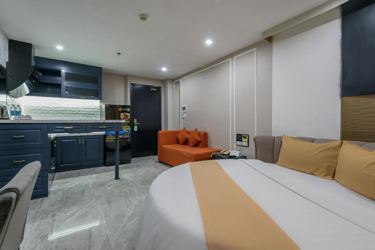 Cozrum Lux - The Arrivals Hotel Thành Pho Ho Chí Minh Esterno foto