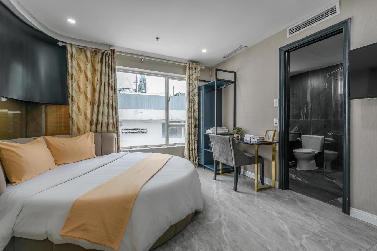 Cozrum Lux - The Arrivals Hotel Thành Pho Ho Chí Minh Esterno foto