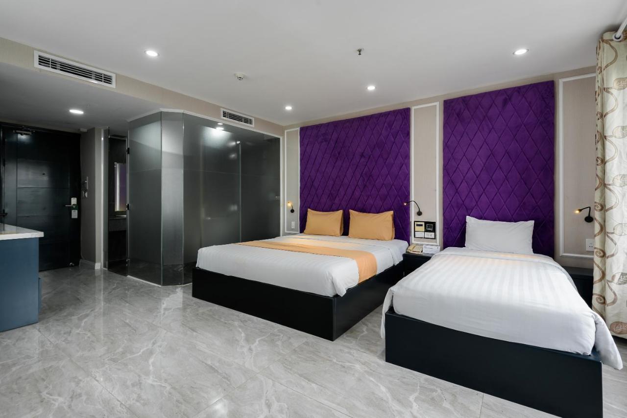 Cozrum Lux - The Arrivals Hotel Thành Pho Ho Chí Minh Esterno foto