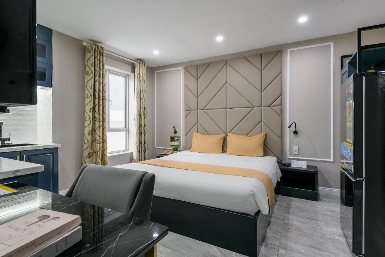 Cozrum Lux - The Arrivals Hotel Thành Pho Ho Chí Minh Esterno foto