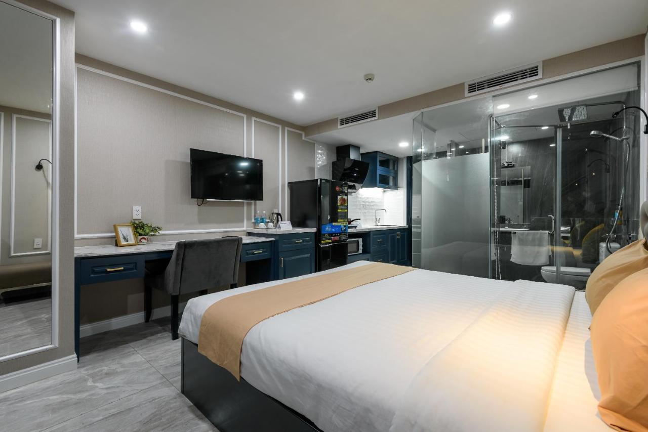 Cozrum Lux - The Arrivals Hotel Thành Pho Ho Chí Minh Esterno foto